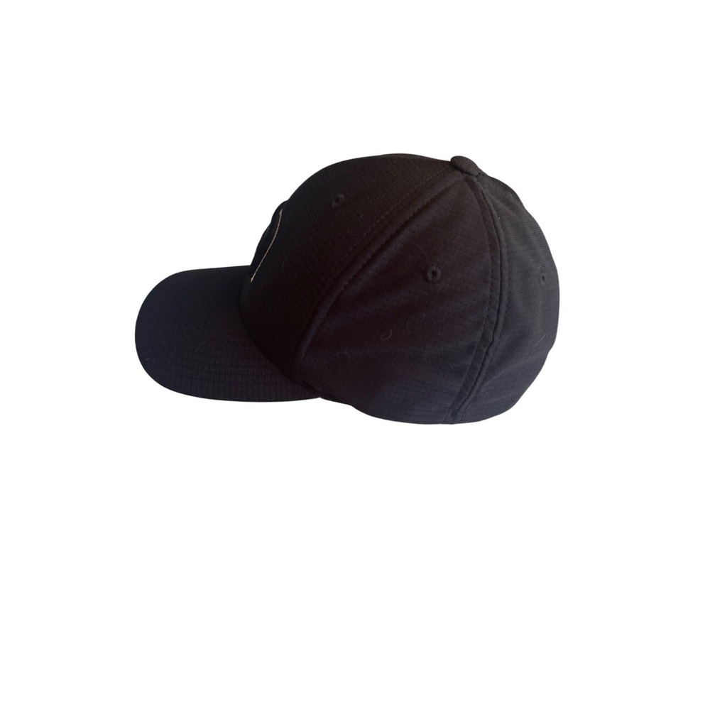 Travis Matthews Flexfit Black Embroidered Cap S-M 100% Polyester Golf - Picture 2 of 5